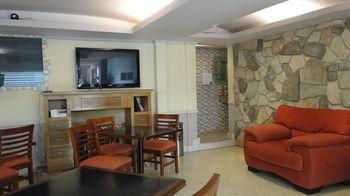 Hotel Cuellar